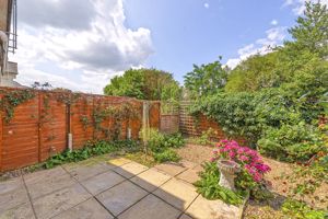 Photo 15- click for photo gallery